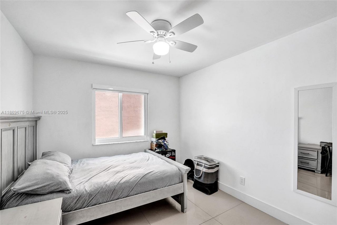 1636 SW 108th Ter, Davie, FL 33324 Photo