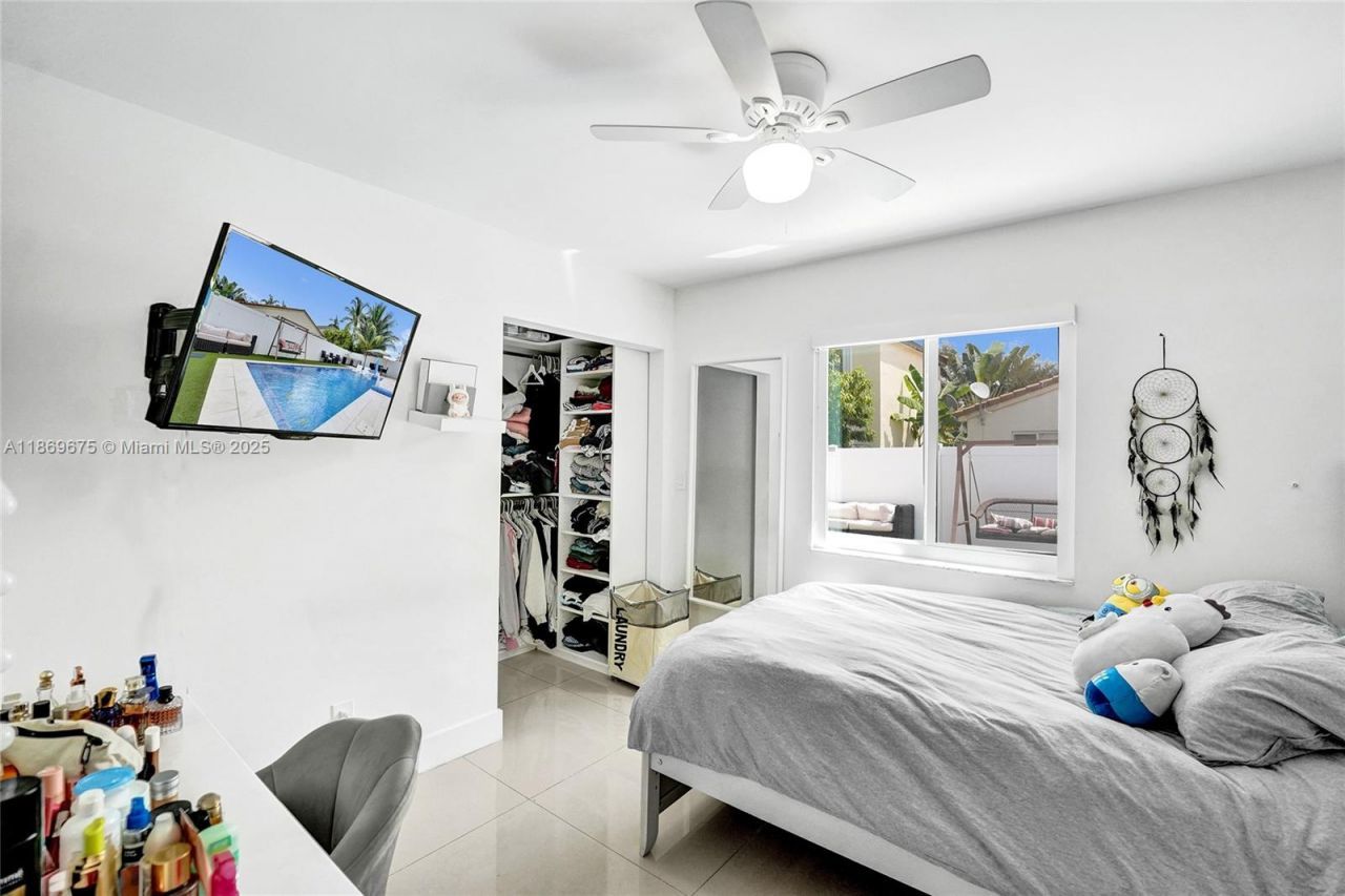 1636 SW 108th Ter, Davie, FL 33324 Photo