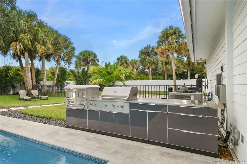 121 Eden Creek Lane, Jensen Beach, FL 34957 Photo