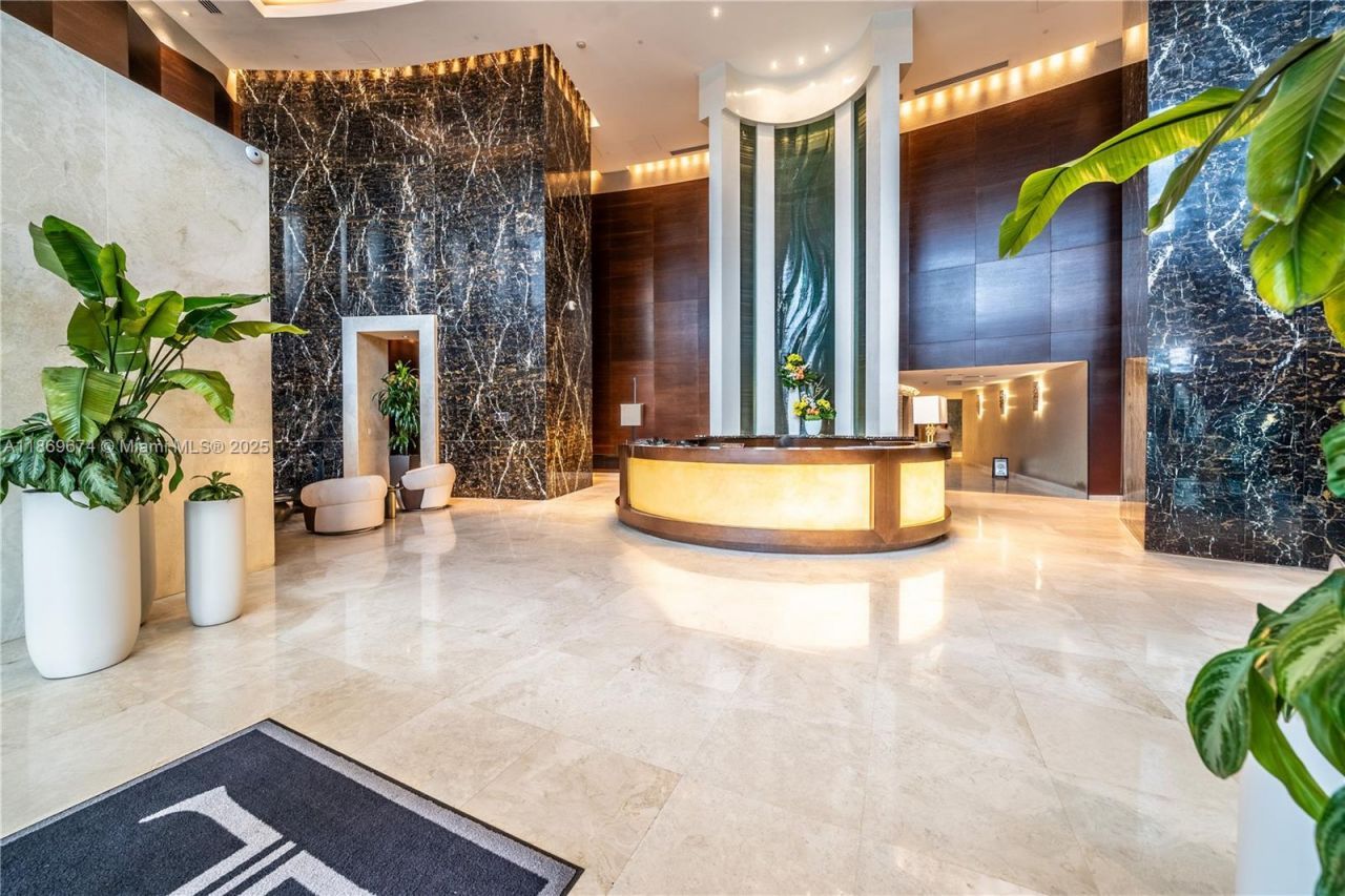 16001 Collins Ave, Unit 4305, Sunny Isles Beach, FL 33160 Photo