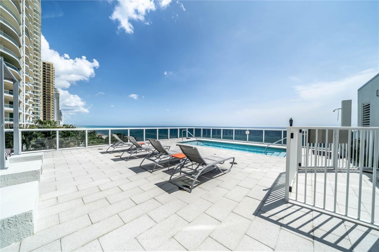 16001 Collins Ave, Unit 4305, Sunny Isles Beach, FL 33160 Photo