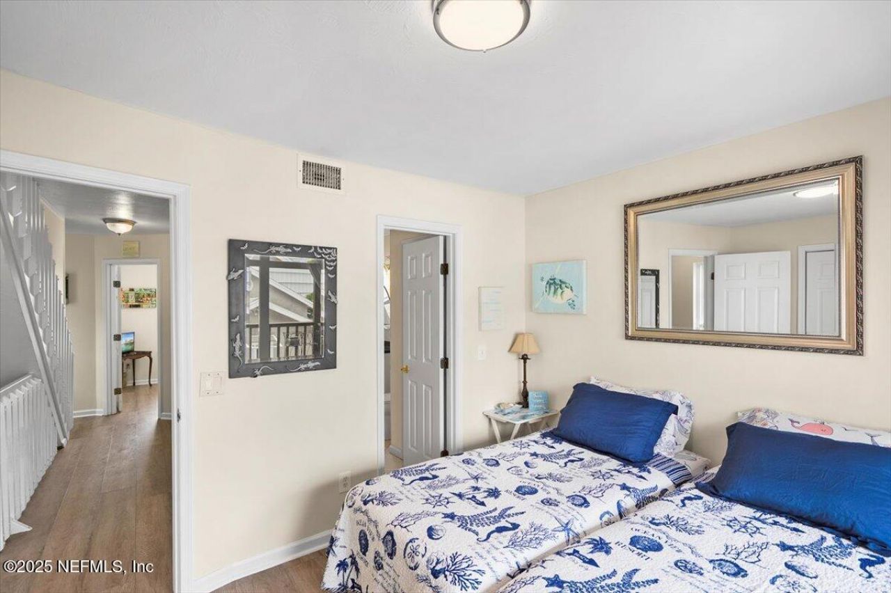 1717 2nd Street S, Jacksonville Beach, FL 32250 Photo