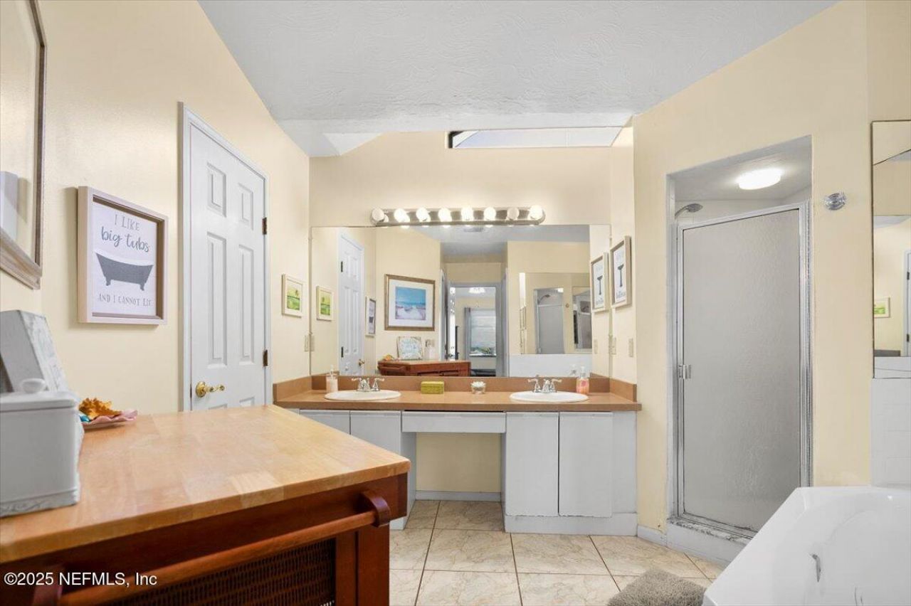 1717 2nd Street S, Jacksonville Beach, FL 32250 Photo