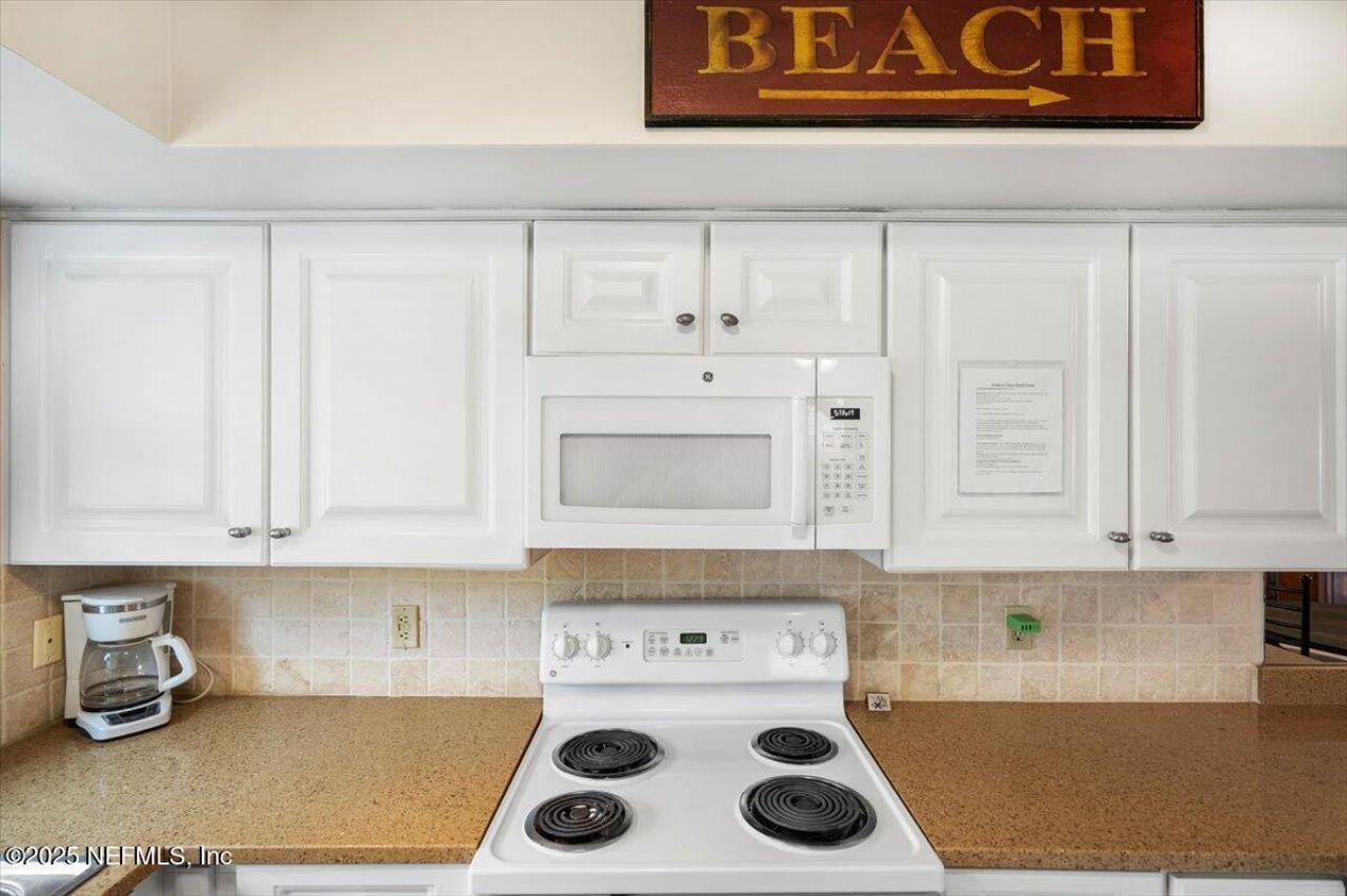 1717 2nd Street S, Jacksonville Beach, FL 32250 Photo