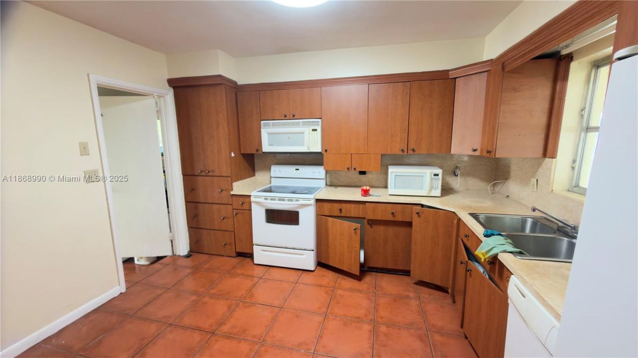 549 SE 2nd St, Belle Glade, FL 33430 Photo