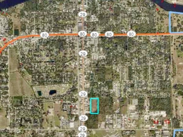 155 E Lincoln, La Belle, FL 33935