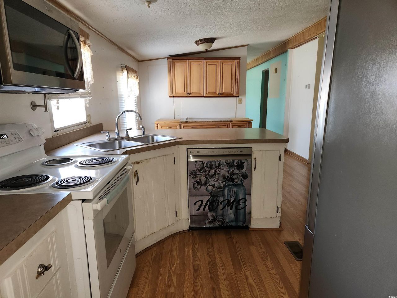 2402 Little River Neck Rd. Photo 15