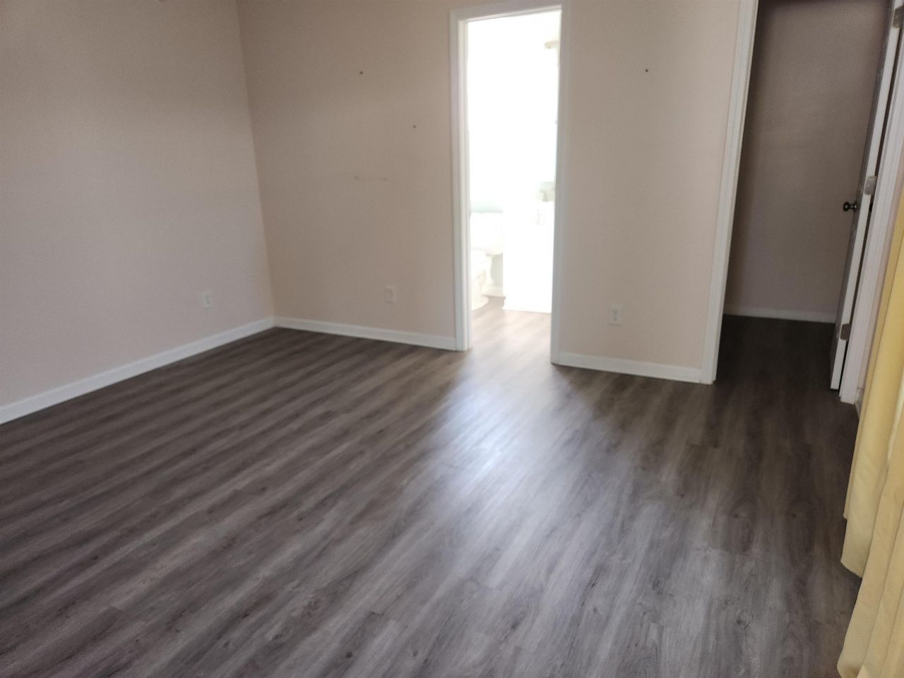 2402 Little River Neck Rd. Photo 25