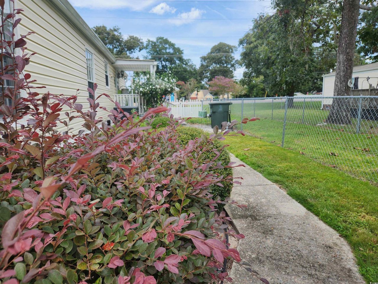 2402 Little River Neck Rd. Photo 9