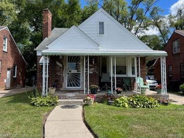 18210 Saint Marys Street, Detroit, MI 48235