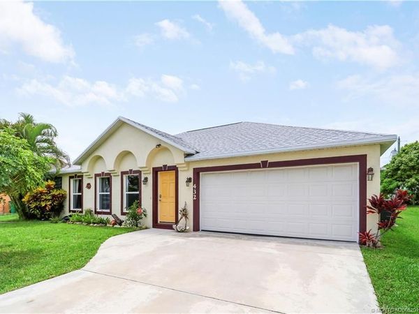 432 NW Raymond Lane, Port St Lucie, FL 34983