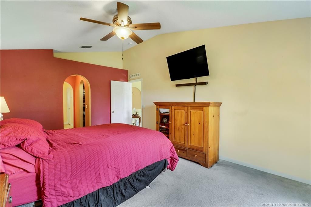 432 NW Raymond Lane, Port Saint Lucie, FL 34983 Photo