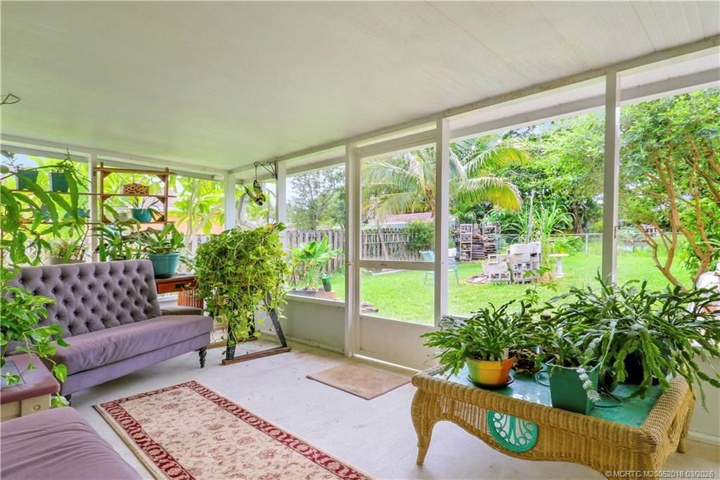 432 NW Raymond Lane, Port Saint Lucie, FL 34983 Photo