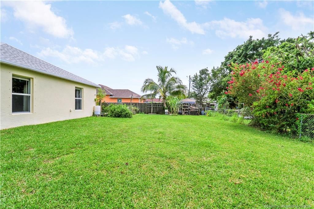 432 NW Raymond Lane, Port Saint Lucie, FL 34983 Photo