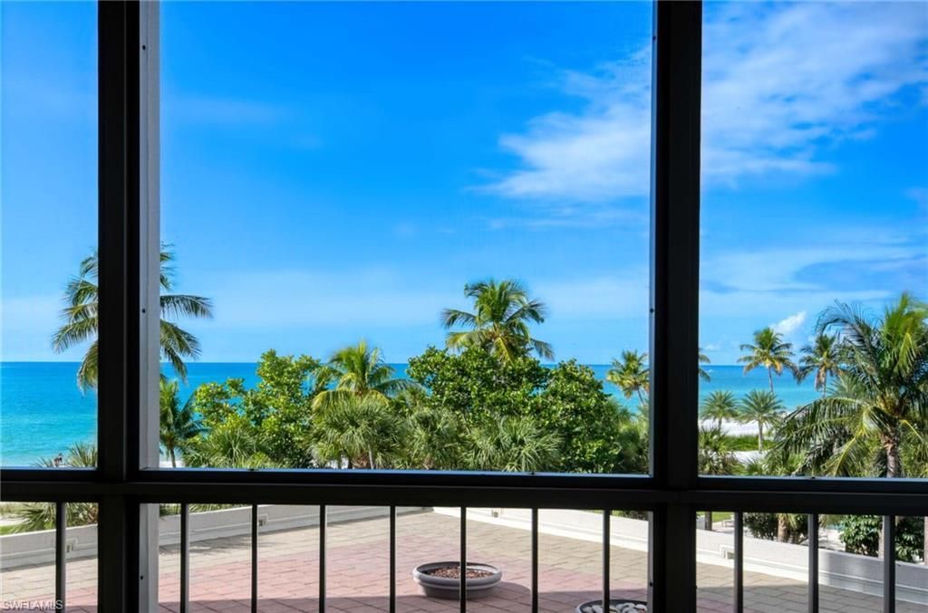 4951 Gulf Shore Blvd N, Unit 104, Naples, FL 34103 Photo