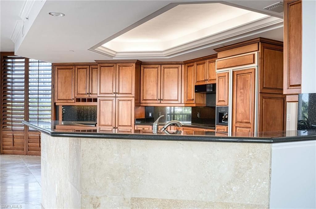 4951 Gulf Shore Blvd N, Unit 104, Naples, FL 34103 Photo