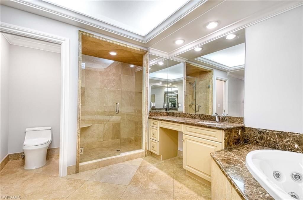 4951 Gulf Shore Blvd N, Unit 104, Naples, FL 34103 Photo