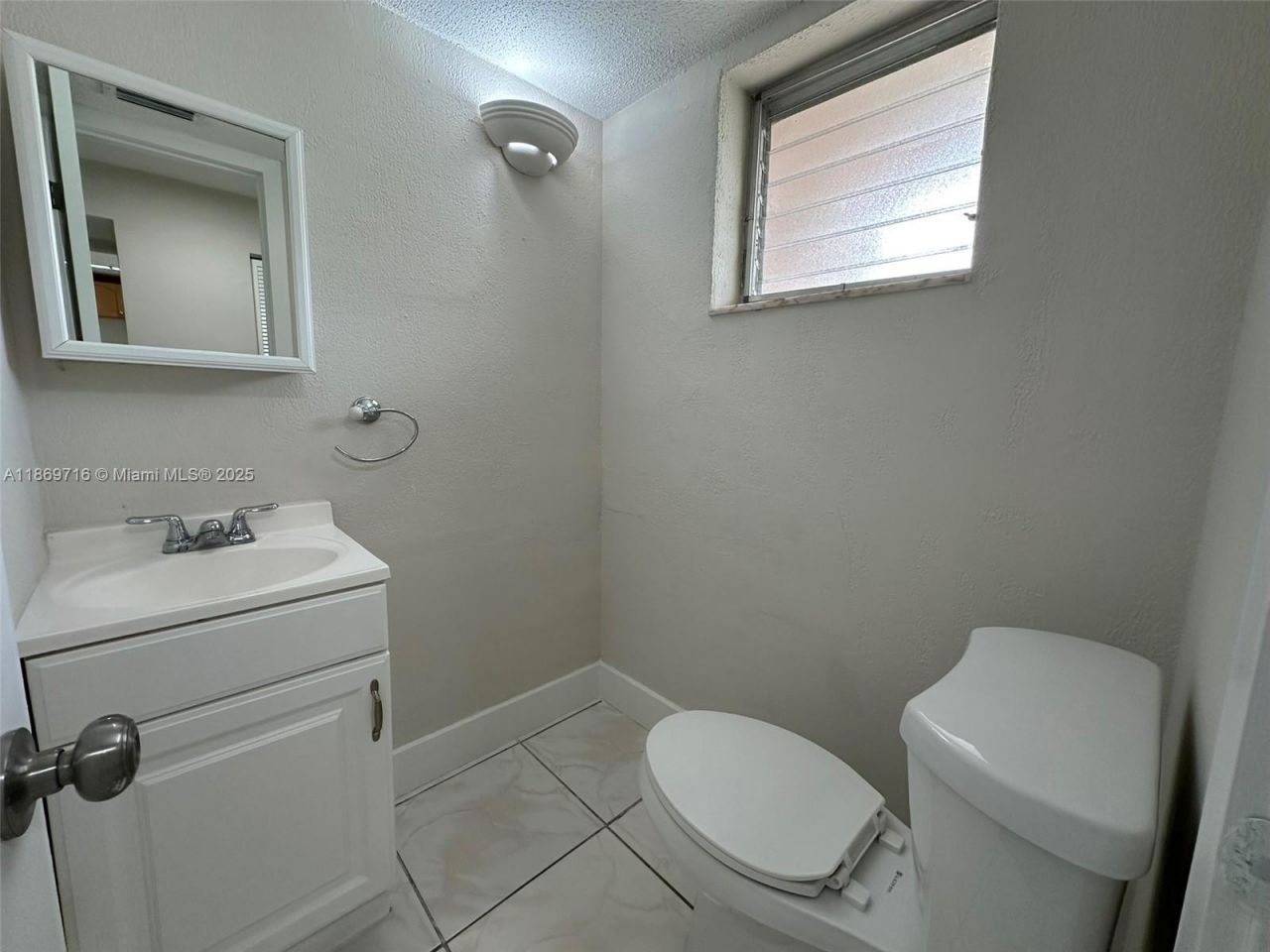 1501 NE 191st St, Unit C108, Miami, FL 33179 Photo