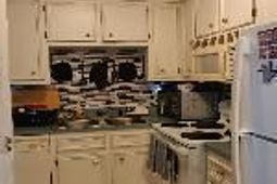 3930 Azalea Drive photo 4