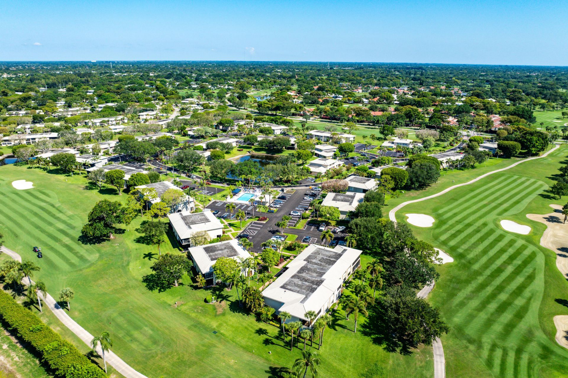 6 Stratford Drive E, Unit D, Boynton Beach, FL 33436 Photo