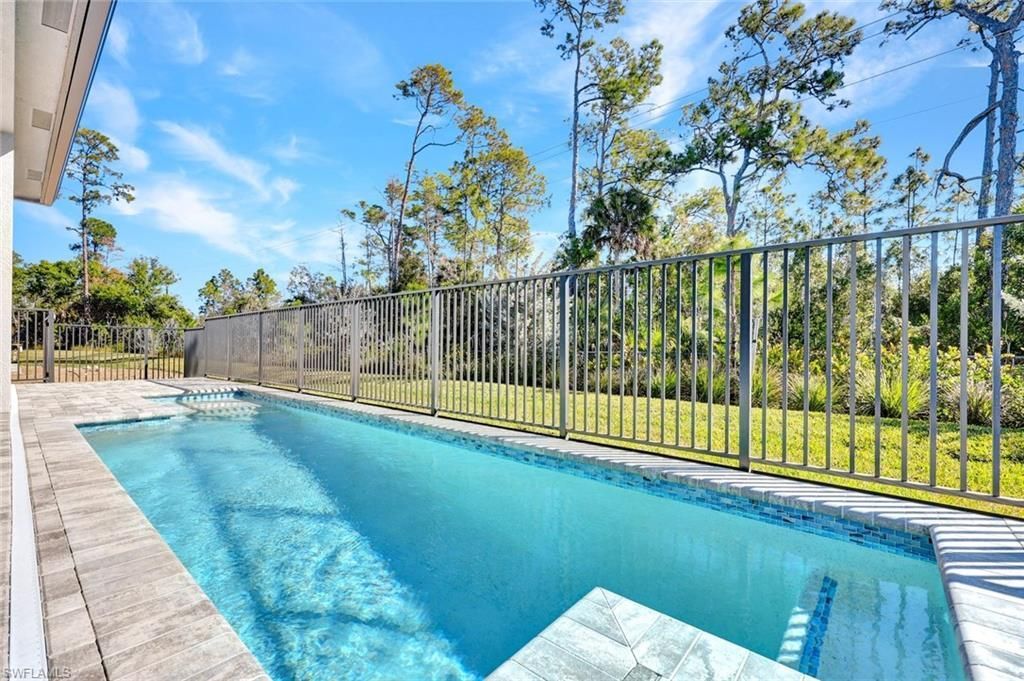 2440 Cambridge Way, Naples, FL 34112 Main Photo