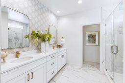 458 Queenview Lane photo 4