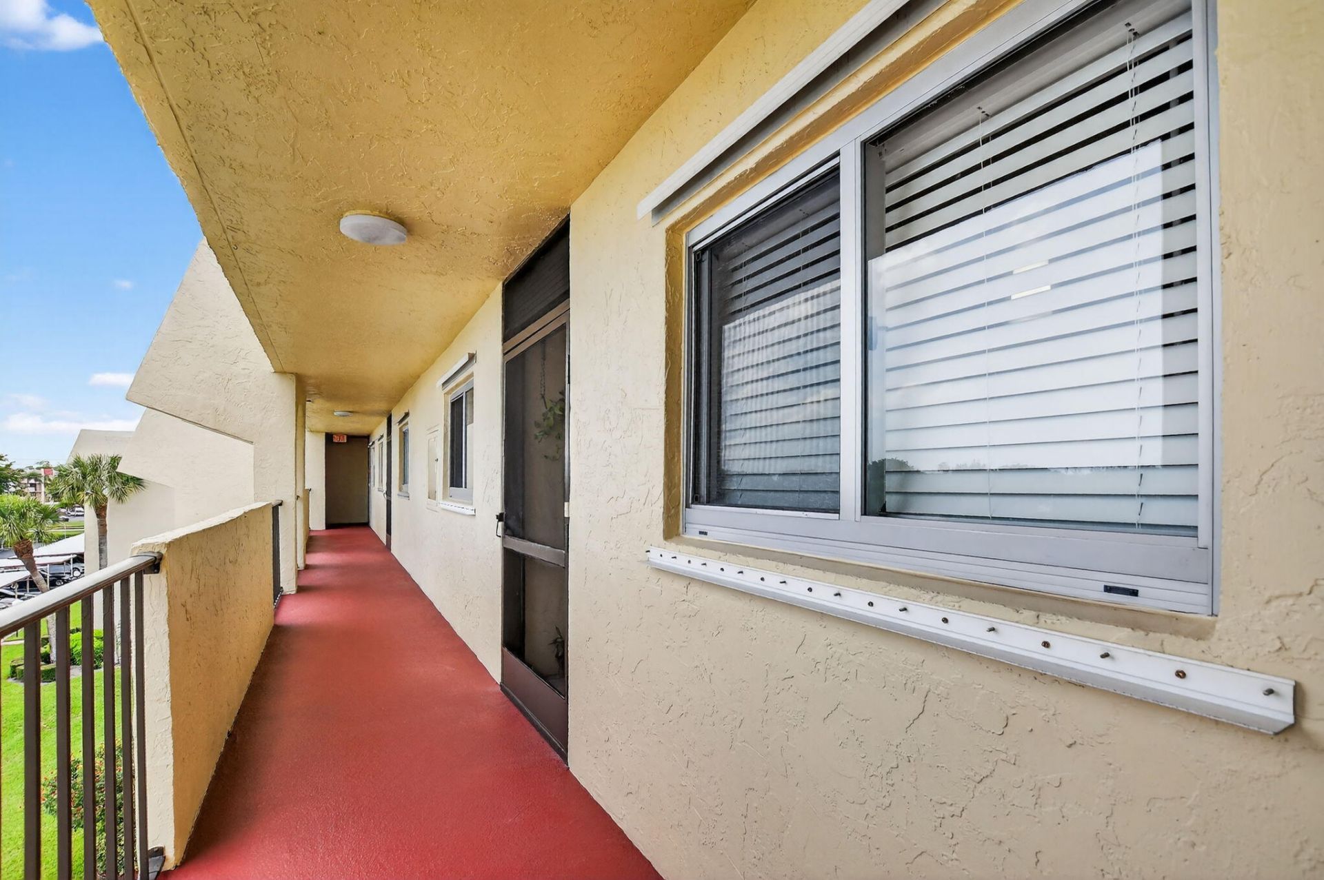 23277 Barwood Lane N, Unit 403, Boca Raton, FL 33428 Photo