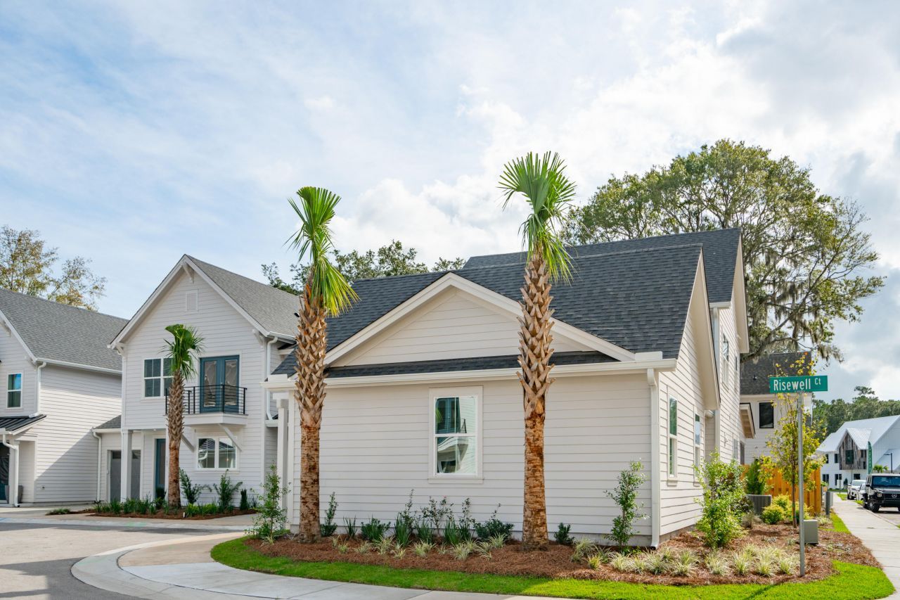 300 Livewell Court Photo 4