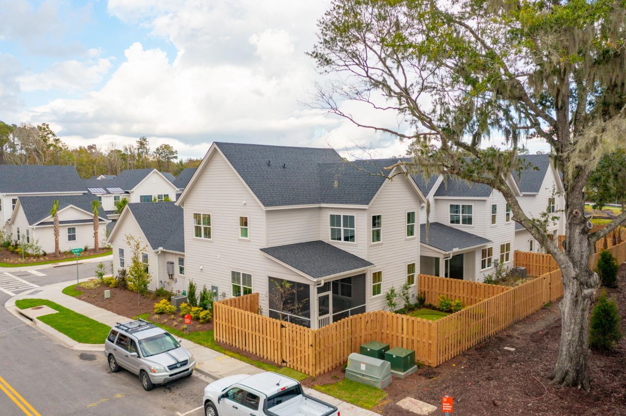 300 Livewell Court Photo 61