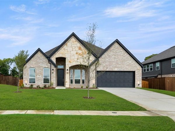 1911 Aspen, Cedar Hill, TX 75104