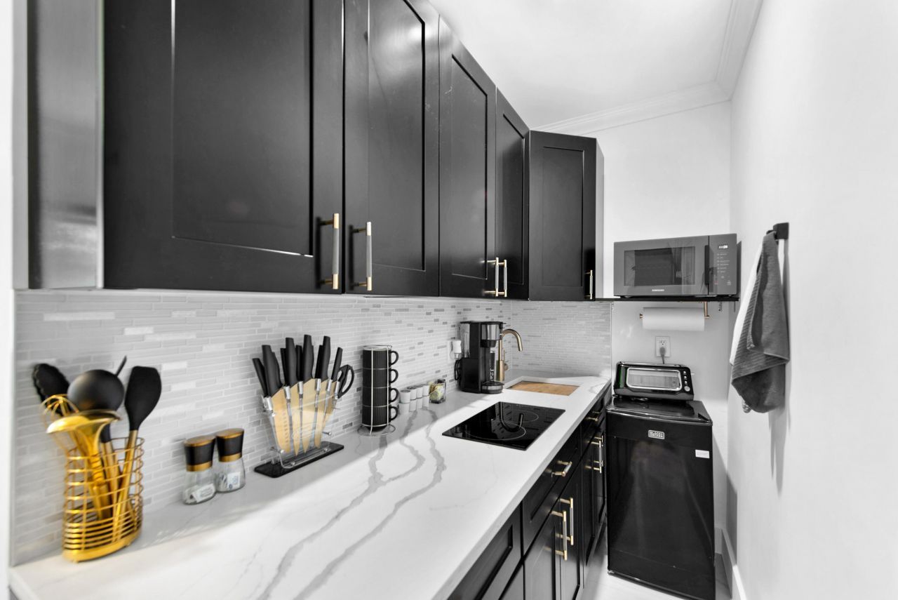 91865 Overseas Hwy, Unit 101, Tavernier, FL 33070 Photo