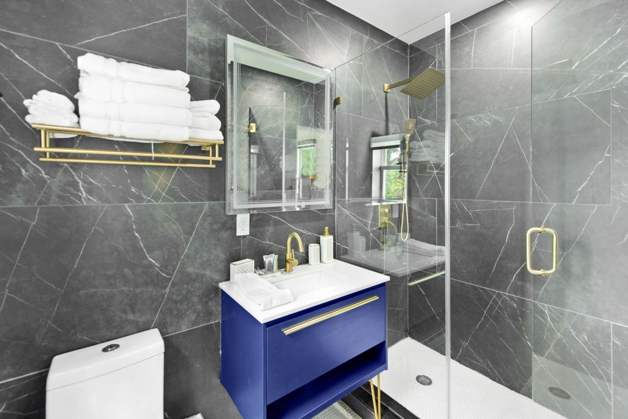 91865 Overseas Hwy, Unit 101, Tavernier, FL 33070 Photo