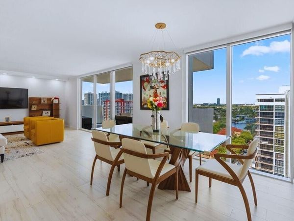 2030 S Ocean Drive, Unit 1407, Hallandale Beach, FL 33009