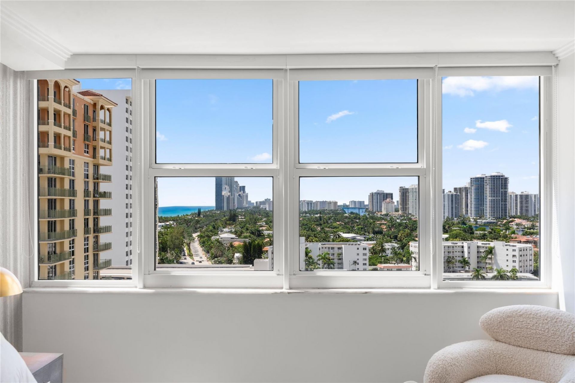 2030 S Ocean Drive, Unit 1407, Hallandale Beach, FL 33009 Photo