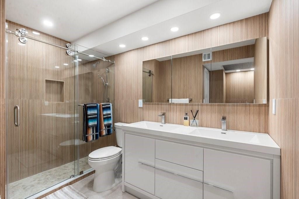 2030 S Ocean Drive, Unit 1407, Hallandale Beach, FL 33009 Photo