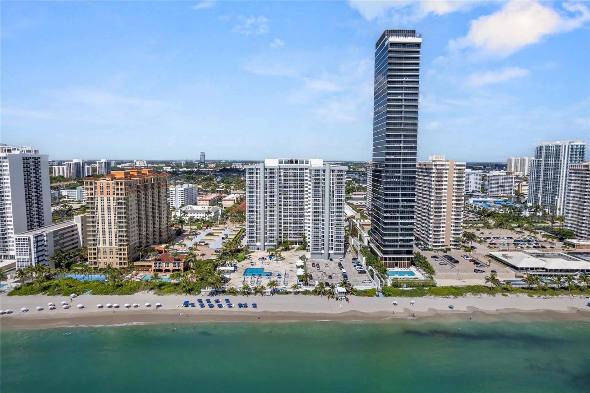 2030 S Ocean Drive, Unit 1407, Hallandale Beach, FL 33009 Photo