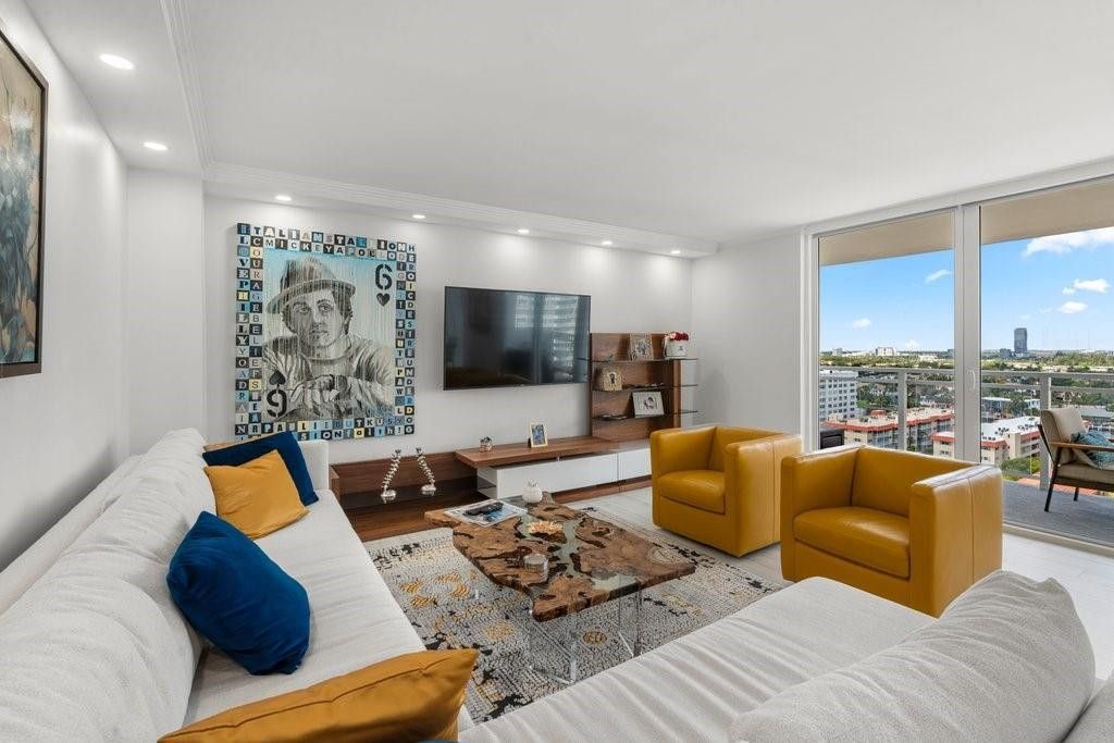 2030 S Ocean Drive, Unit 1407, Hallandale Beach, FL 33009 Photo