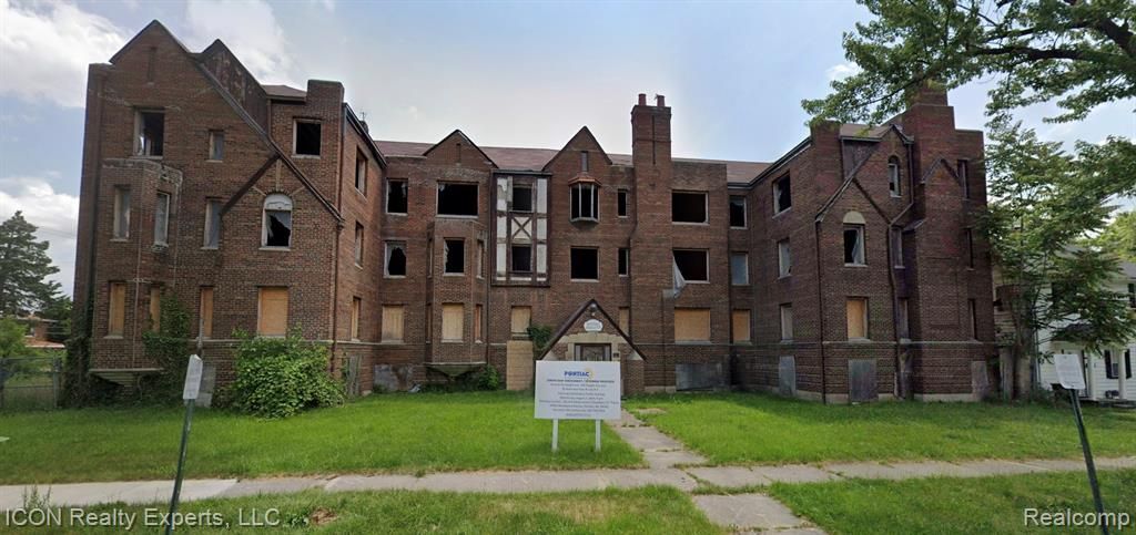 94 Dwight Avenue, Pontiac, MI 48341 Main Photo