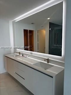 700 NE 24, Unit 2206, Miami, FL 33137 Photo