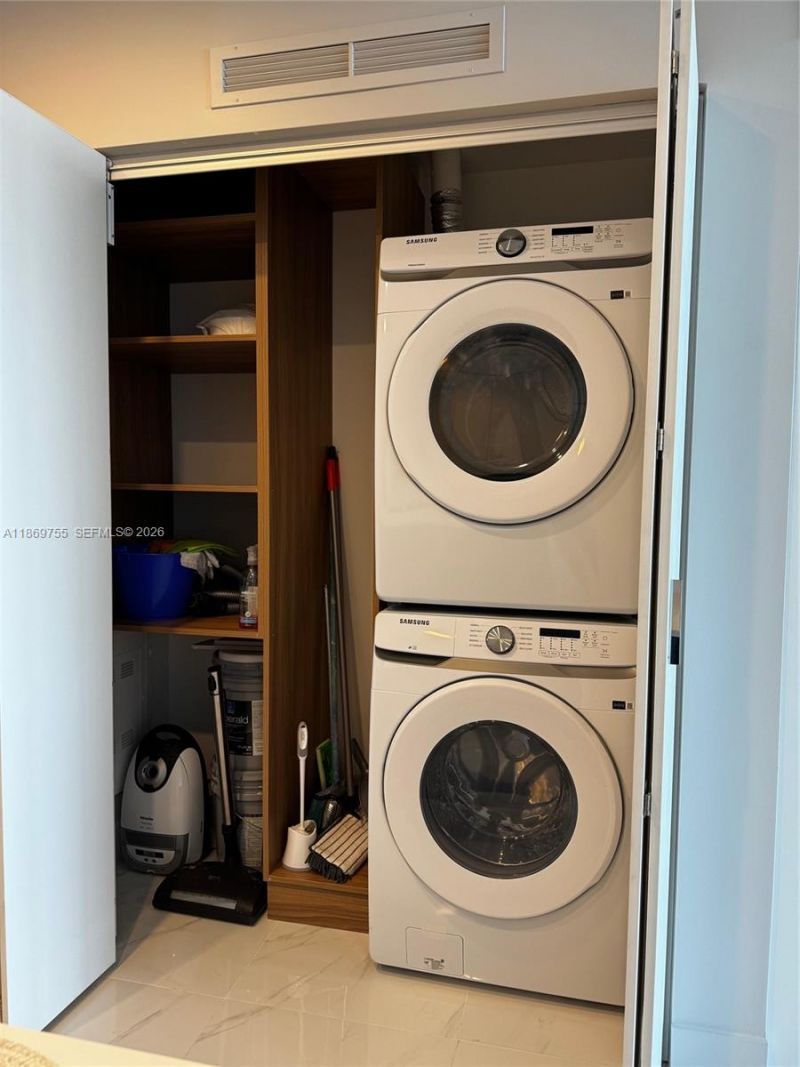 700 NE 24, Unit 2206, Miami, FL 33137 Photo