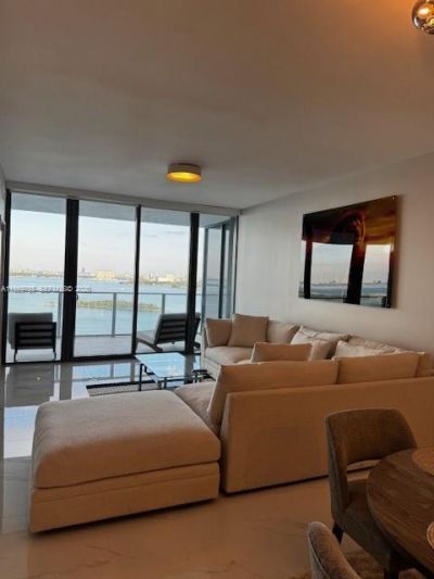 700 NE 24, Unit 2206, Miami, FL 33137 Photo