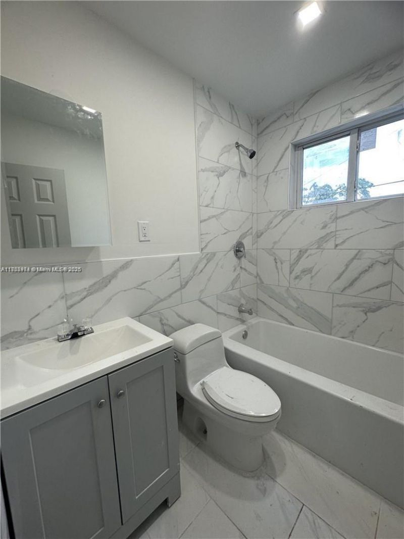 1255 NE 110th Ter, Miami, FL 33161 Photo