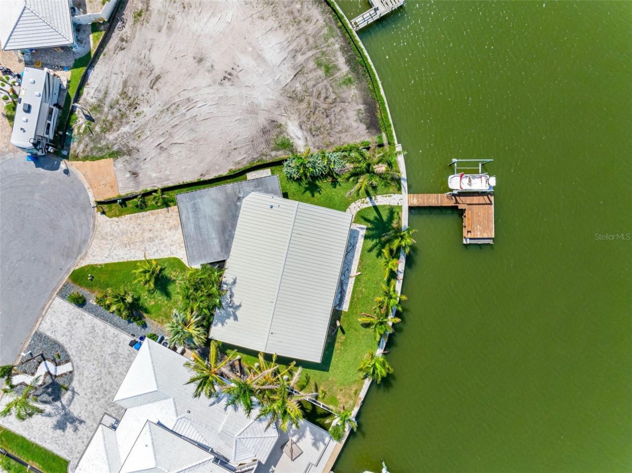 493 Bath Club Boulevard N, North Redington Beach, FL 33708 Photo