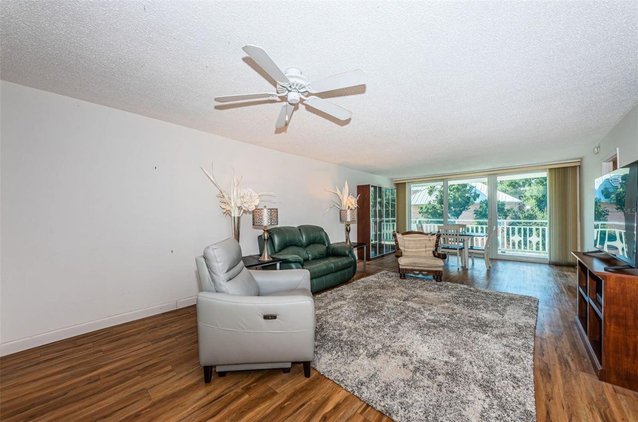 700 Beach Drive Ne, Unit 308, Saint Petersburg, FL 33701 Photo