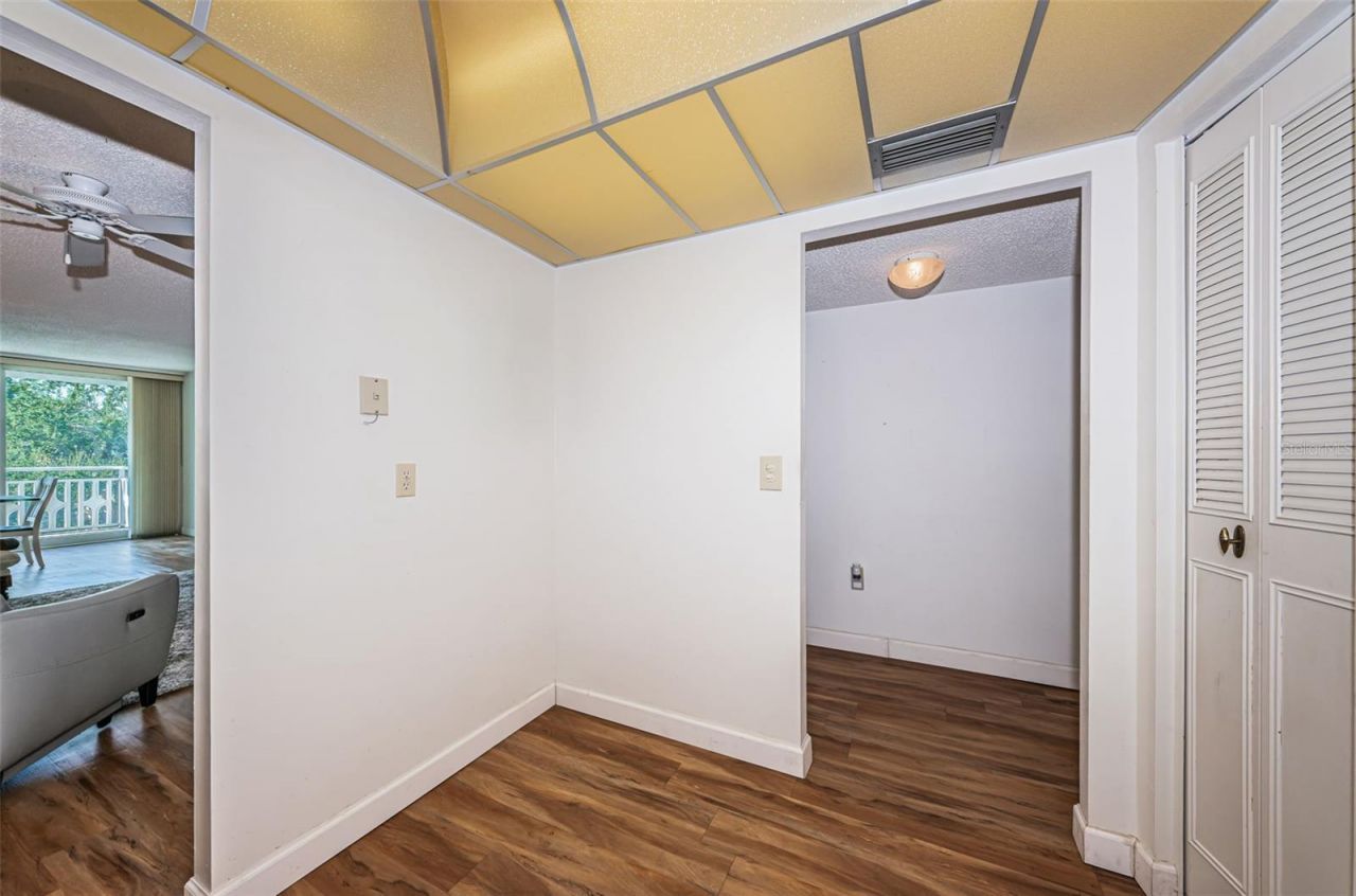 700 Beach Drive Ne, Unit 308, Saint Petersburg, FL 33701 Photo