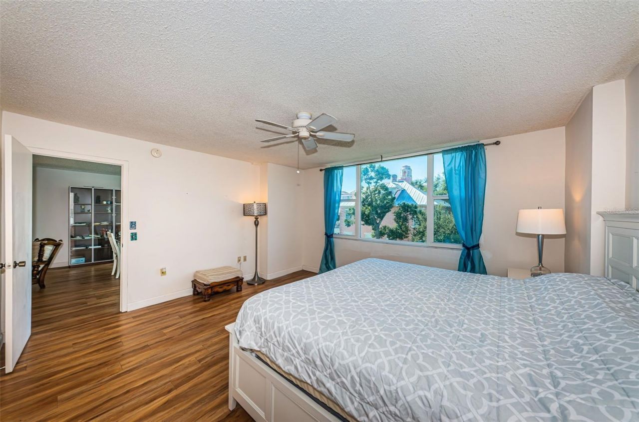 700 Beach Drive Ne, Unit 308, Saint Petersburg, FL 33701 Photo