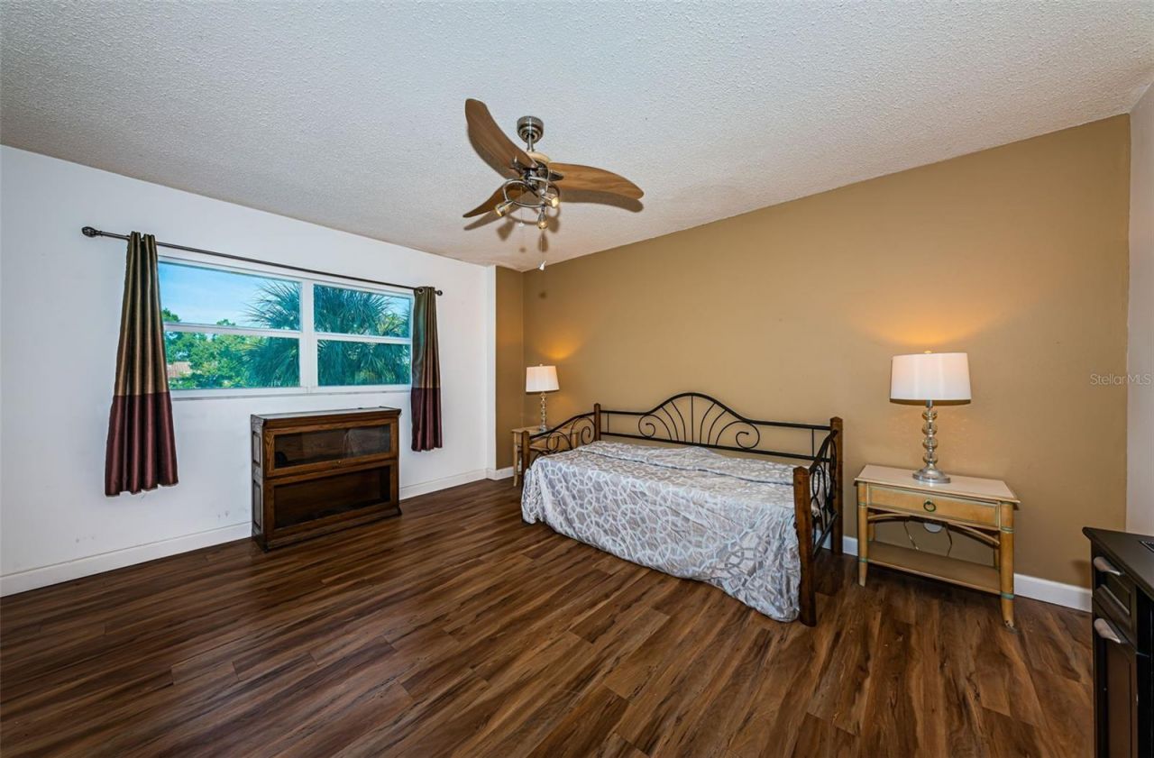 700 Beach Drive Ne, Unit 308, Saint Petersburg, FL 33701 Photo