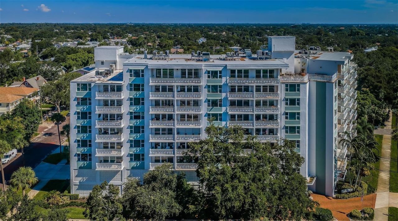 700 Beach Drive Ne, Unit 308, Saint Petersburg, FL 33701 Photo