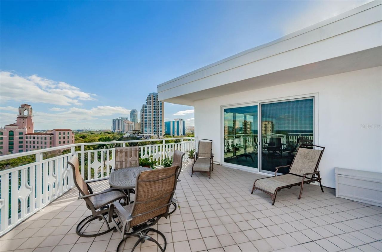 700 Beach Drive Ne, Unit 308, Saint Petersburg, FL 33701 Photo