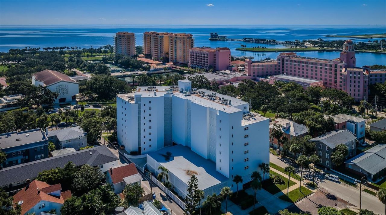 700 Beach Drive Ne, Unit 308, Saint Petersburg, FL 33701 Photo